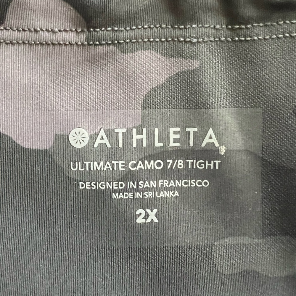 Athleta Ultimate Camo 7/8 High Rise Stash PocketTight Black Size 2X NWT - Picture 6 of 8